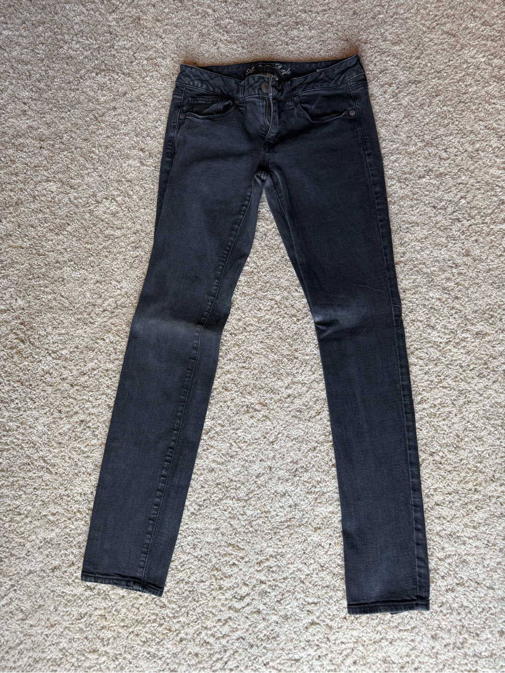 American Eagle Black Skinny Jeans